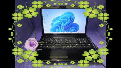 No.15  オフィス2013のエクセルとワードとOutlookのみ付き！ カメラ付き！ / SSD240GB / DVD-RW / WIFI / NEC VersaPro / windows11
