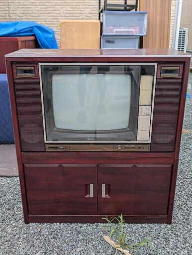 でおすすめアイテム。 日立カラーテレビブラウン管昭和レトロ テレビ