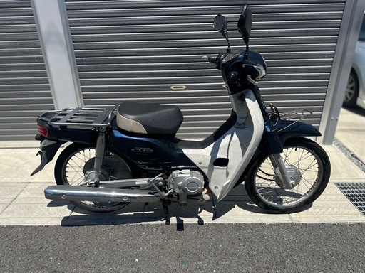 ホンダ スーパーカブ　AA04 FI セル付き　書類　鍵あり　エンジン始動動画あり　タンクも綺麗　通勤　通学　趣味