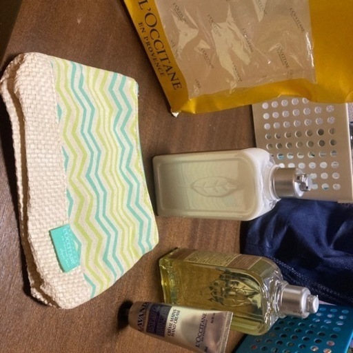 ロクシタンのボディ用洗浄料、乳液