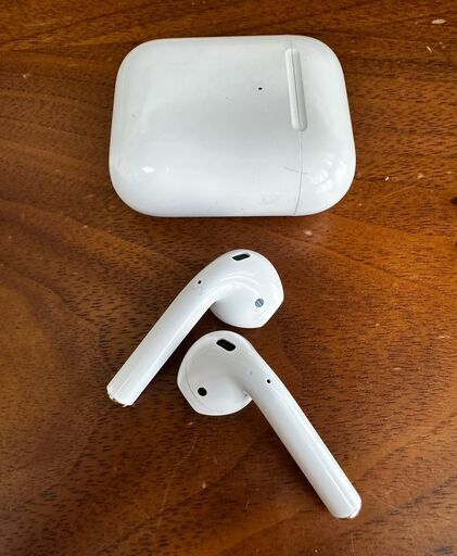 APPLE AirPods MRXJ2J/Aをお譲りします！