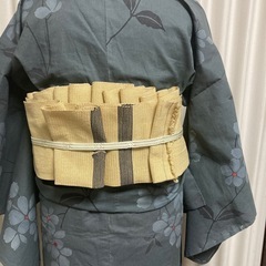 新品　　アイボリーにゴールド柄帯締めいかがですかしょうか？