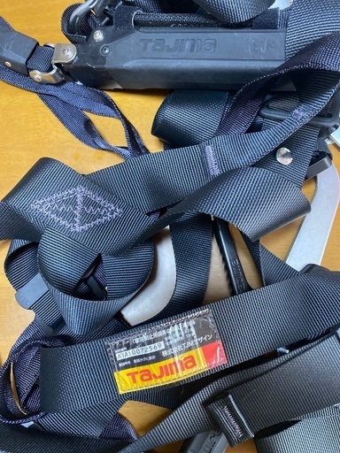 新品フルハーネス