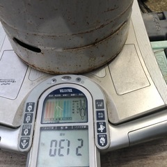 貴重 ダイキン工業　ＤＡＩＫＩＮ　フルオロカーボン22　HCFC-22 R22 フロンガス　 20kg　　ボンベ 冷媒　 冷凍機 エアコン