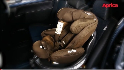 期間限定値下げ　チャイルドシート　Aprica フラディア　グロウ　ISOFIX