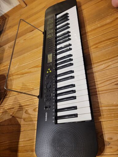 CASIOキーボード CTK-240 【値段交渉可★美品★取説付】