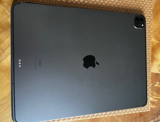 iPad Pro 12.9【第5世代　cellular】