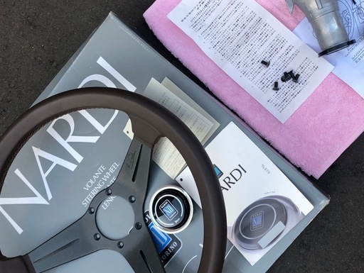 NARDI ハンドルN710＋ボス付