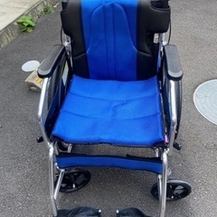 カドクラ 自走用車椅子 折りたたみ式 A101-AB