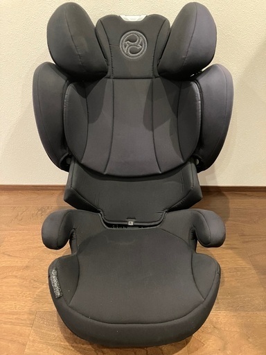 cybex サイベックス　ソリューションGi-FIX、ソリューションGiフィックス/チャイルドシート　ジュニアシ ート　保護マット付き