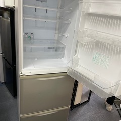 北九州市内配送無料　保証付き シャープ SHARP 冷蔵庫 （350L・どっちもドア） 3ドア ゴールド系 SJ-W352B-N