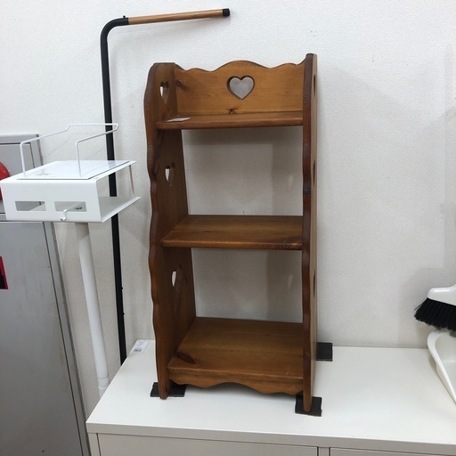 カントリー調オープンシェルフ　ハートくり抜き　キズ有り　木製ブラウン　３段【取りに来れる方限定！】