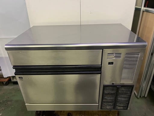 ホシザキ製氷機  95kg  2012年