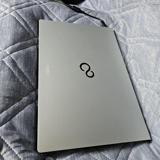 薄型SSDノートパソコン