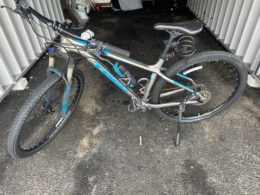 17日まで出品 TREK XCALIBER7 マウンテンバイク(錆酷い)