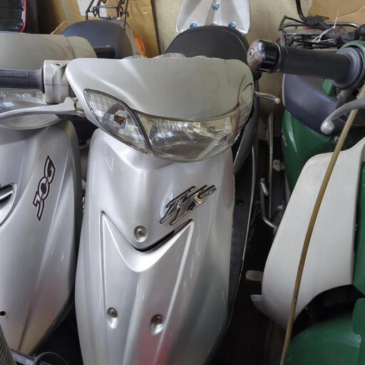 ZR　引き取り限定。近場でしたら運ばさせてもらいます。