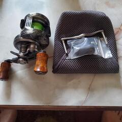 シマノ　20カルカッタコンクエスト101DCHG中古品