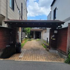 【高田馬場駅へ徒歩９分】国際シェアハウス新規オープン！残り２部屋...