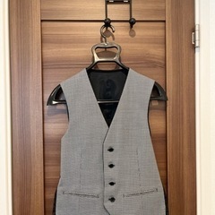 【ほぼ未使用】【6割引】礼服スーツ上下&リバーシブルベスト　3点セット