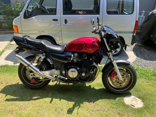 ヤマハ　XJR1200