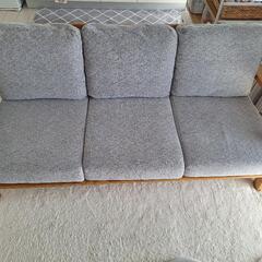 3人掛けソファ　あと1週間程で投稿削除します。お値下げしました。お早めに