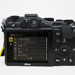 Nikon P7000 コンデジ
