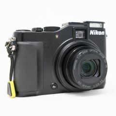 Nikon P7000 コンデジ