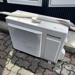 Panasonicインバーター冷暖房除湿タイプ　ルームエアコン CS-403CXR2 