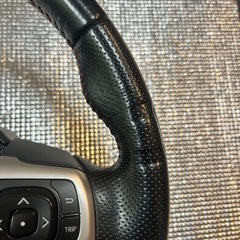 ハリアーヴォクシー ステアリングホイール