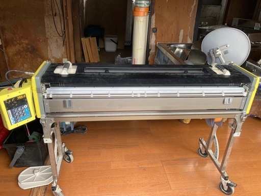 クロス糊付け機　極東プライムミュースリー