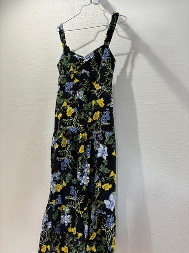 ZARA ワンピース　M