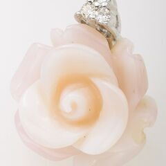 K18WG 珊瑚(コーラル)・ダイヤモンド ペンダント ローズモチーフ 品番c23-444 K18WG 珊瑚(コーラル)・ダイヤモンド ペンダント ローズモチーフ 品番