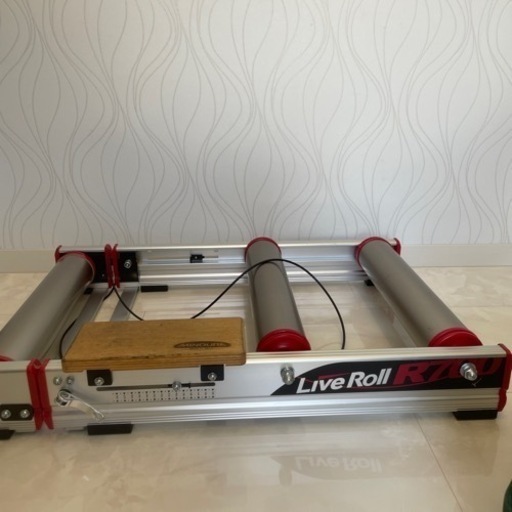 ミノウラLIVEROLL R700 MINOURA 自転車用3本ローラー台 LiveRoll R700