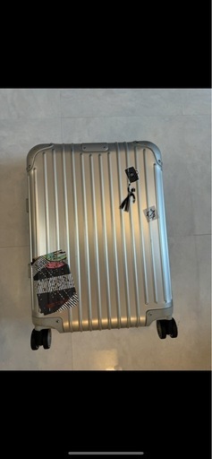 リモワ機内用