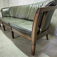 MARNI マルニ木工  Royal 地中海 本革張り3人掛けソファ