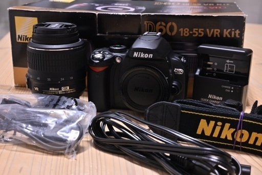 Nikon D60 レンズキット　おまけつき