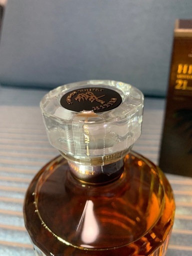 サントリー 響21年 未開封 ウイスキー SUNTORY WHISKY HIBIKI 響 21年