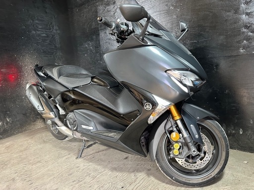 ★支払総額85.8万円★すぐ乗り出し可能！ ヤマハ T-MAX530 DX SJ15J スマートキー！高年式！車検付き！大人気大型スクーター！通勤通学に♪ ☆支払総額85.8万円☆すぐ乗り出し可能！ ヤマハ T-MAX530 DX SJ15J