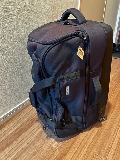 【美品】BURTON 大容量キャリーバッグ