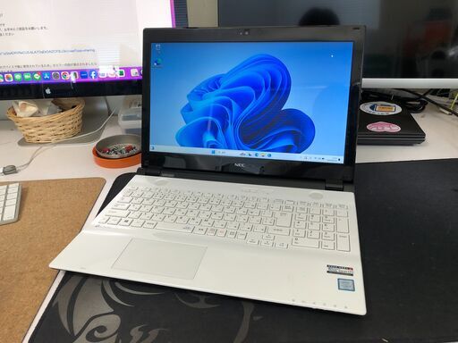 NEC：LAVIE Smart Core i3 8GB SSD500GB Windows11　Microsoft Officeインストール