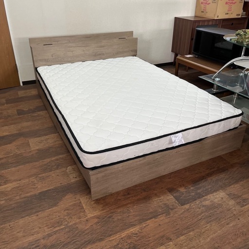 【美品】収納ベッドダブル コンセント2口 マットレス付き