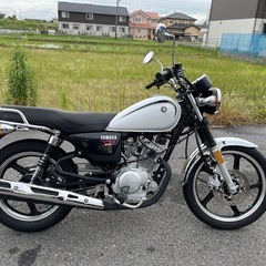 YAMAHA YB125SP