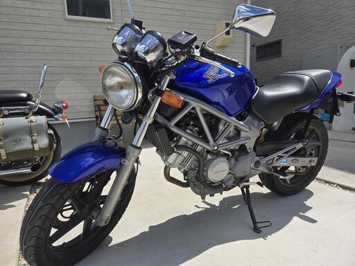 【取引中】ホンダ VTR250