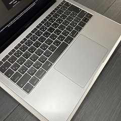 MacBook Air Retina 13-inch 2019 i5-1.6GHz 8GB 128GB MVFH2J/A 