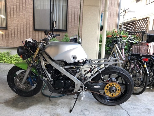 vfr400r NC21 前期