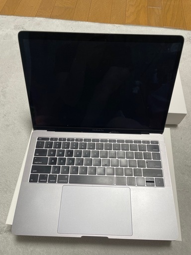「取引成立」Macbook Pro (2017 型番A1708)