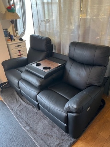 ニトリ電動リクライニングソファー グラッゼBK ニトリ 3人掛け電動