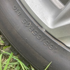 165 65 R15 タフト使用　スタッドレスタイヤ　バリ溝