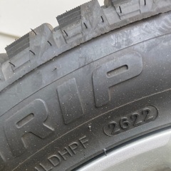 165 65 R15 タフト使用　スタッドレスタイヤ　バリ溝