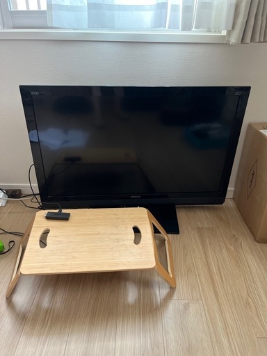 液晶テレビ .